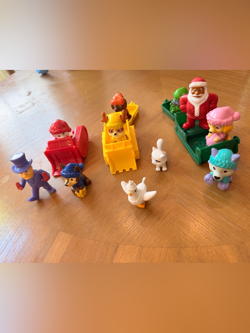 Paw Patrol Holiday Rescue 2025 Rare Characters Mayor Humdinger Chicaletta
